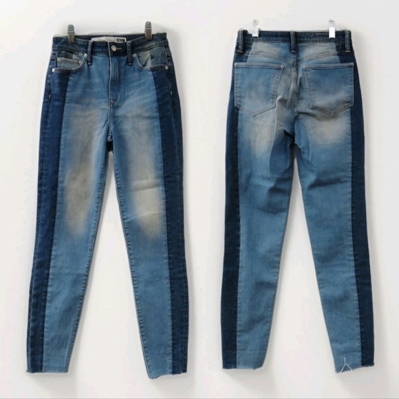 Lovers + Friends Denim - Lovers and Friends Womens Size 26 Mason Two Tone Blue Denim Raw Hem Jeans